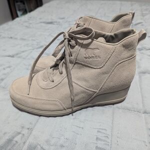 Sorel Women's Tan Ankle Boots